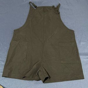 Black jumper with pockets